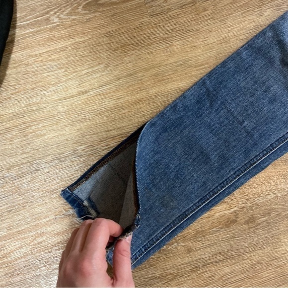 Reformation Hepburn High Skinny Jean Wash Rainier Size 25 - Picture 5 of 13